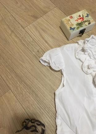 Белая деловая блуза с коротким рукавом2 фото