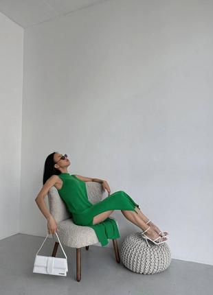 Невероятное трикотажное платье