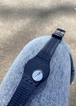 Жіночий синій годинник swatch4 фото