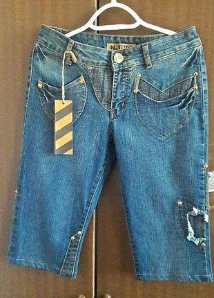 Джинсовые шорты