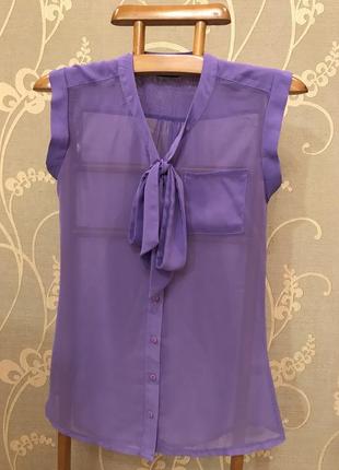 Огромный выбор красивых блуз и рубашек.