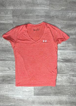 Under armour футболка спортивная m женская полуобхват груди 52