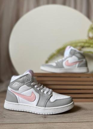 Жіночі кросівки nike air jordan шкіряні, натуральна шкіра