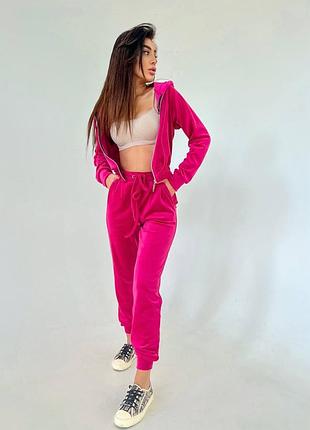 Неймовірний велюровий 🤍костюм🤍