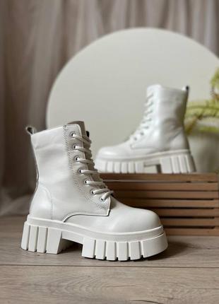 Женские ботинки кожаные белые, натуральная кожа1 фото