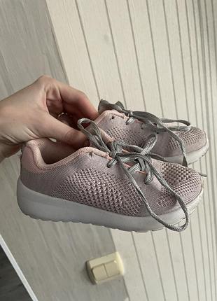 Кроссовки кеды