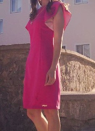 Нова елегантна сукня