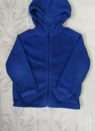 Флисовая куртка с капюшоном на 4-6р, 104-110см