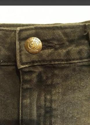 Классные чёрные джинсовые короткие стрейчевые шорты с потороченным низом buffalo london4 фото