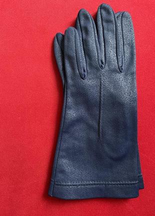 Жіночі рукавички з тканини