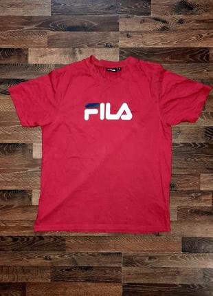 Мужская красная футболка fila с большим лого