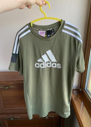 Футболка adidas climalite