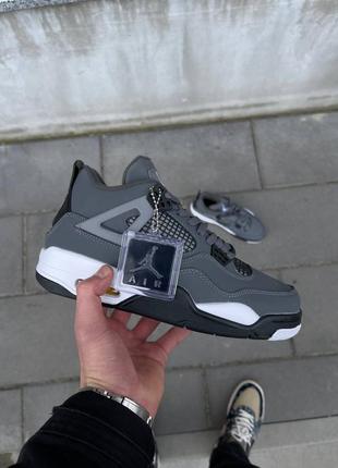 Чоловічі весняні кросівки nike air jordan 4. колір сірий3 фото