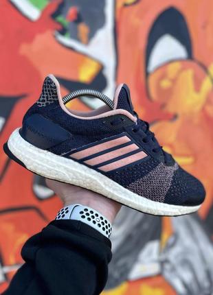 Кроссовки adidas оригинал размер 39 boost