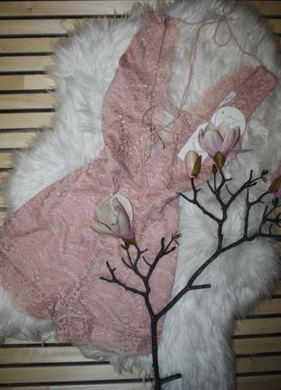 Ніжний ажурний ромпер зі шнурівкою