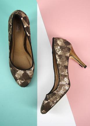 Елегантні брендові туфлі "next" бронзового кольору з паєтками. розмір uk6/eur39.