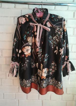 Блузка с цветочным принтом.италия.imperial
