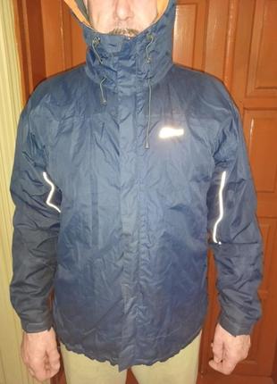 Ветровка синяя челлвича