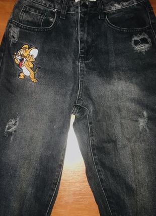Стильні джинси в хорошому стані може бути як на m так і на l