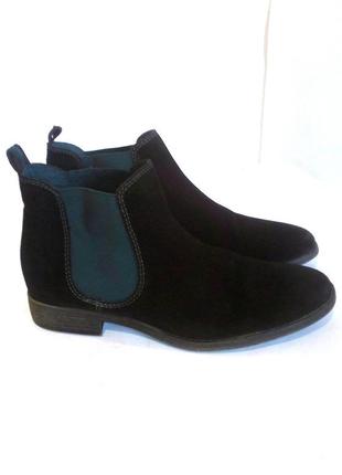 Стильні замшеві демісезонні черевики челсі від бренда tamaris, р.39 код b3969