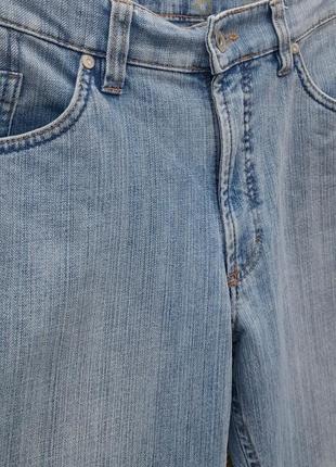 Голубые прямые джинсы свободного кроя3 фото