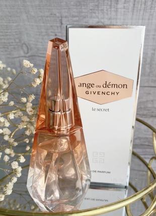 Givenchy ange ou demon le secret 2014