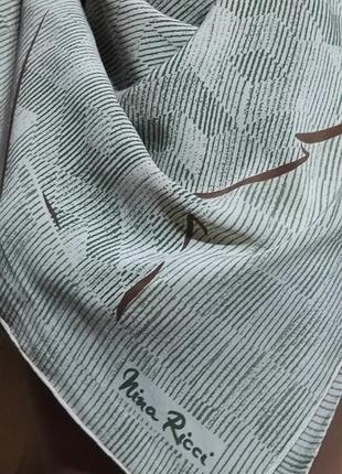 Винтажный подписной платок  от  nina ricci8 фото