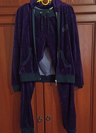 Спортивный костюм новый