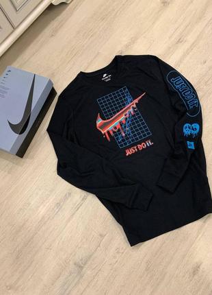 Лонгслив nike