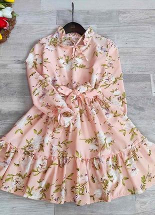 Легкое, модное платье