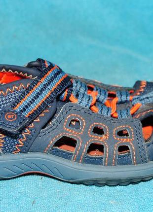 Босоніжки 27 розмір 4