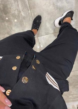 Женский костюм