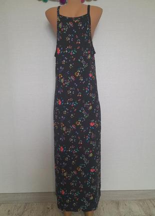 Длинное платье с яркими цветами5 фото