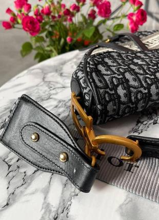 Женская черная, серая стильная сумочка8 фото