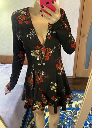 Сукня міні плаття в квітковий принт1 фото