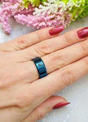 Каблучка герб україни. нержавіюча сталь. колір синій. розмір 21