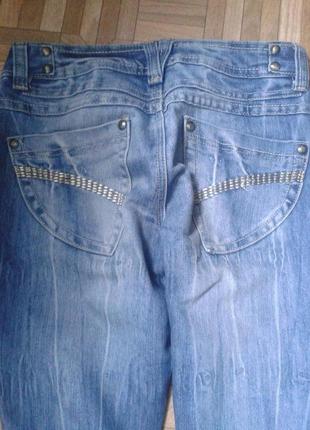 Стильные укороченные джинсы2 фото