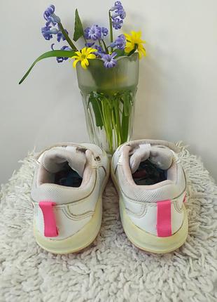 Кроссовки для девочки, размер 22,nike 4