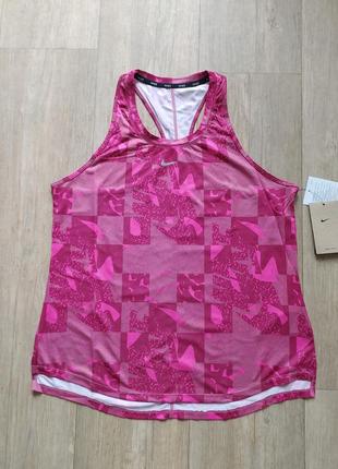 Майка nike w nk df one tank
спортивная
футболка фитнес бег зал оригинал8 фото