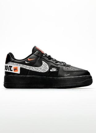 Женские кроссовки nike air force 1 just do it pack black