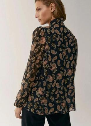 Красива блуза з принтом турецький огірок4 фото