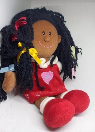 Текстильная темнокожая игровая кукла  с дредами 30 см8 фото