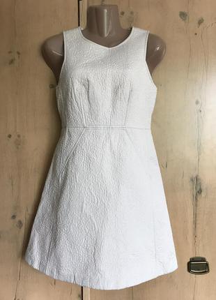 Фактурне сукню з цупкої тканини3 фото