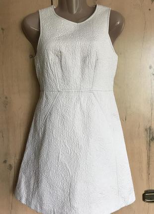Фактурне сукню з цупкої тканини5 фото