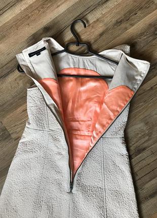 Фактурне сукню з цупкої тканини6 фото