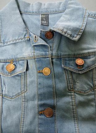 Безрукавка 148см zara 2