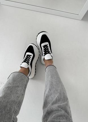 Кроссовки натуральная кожа