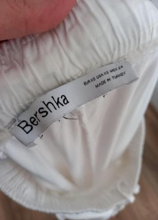 Кюлоти bershka🤍4 фото