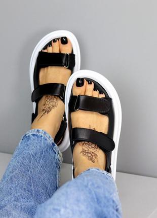 Босоніжки натуральна шкіра шкіряні на липучках чорні сандалі
