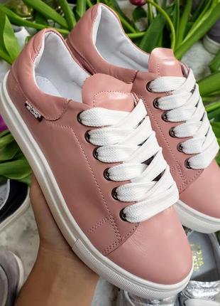 Стильні шкіряні кеди для ідеального family look матуся-донечка👩‍👧 в наявності та під відшив💙💛🏆